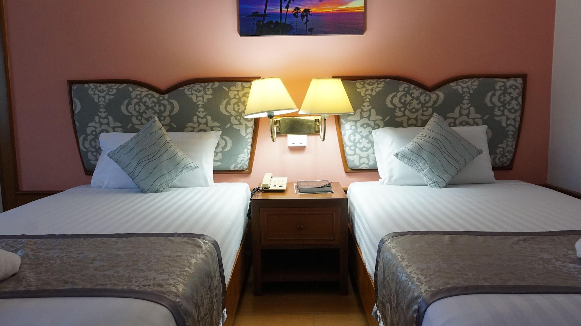 Wattana Park Hotel Trang Exterior photo