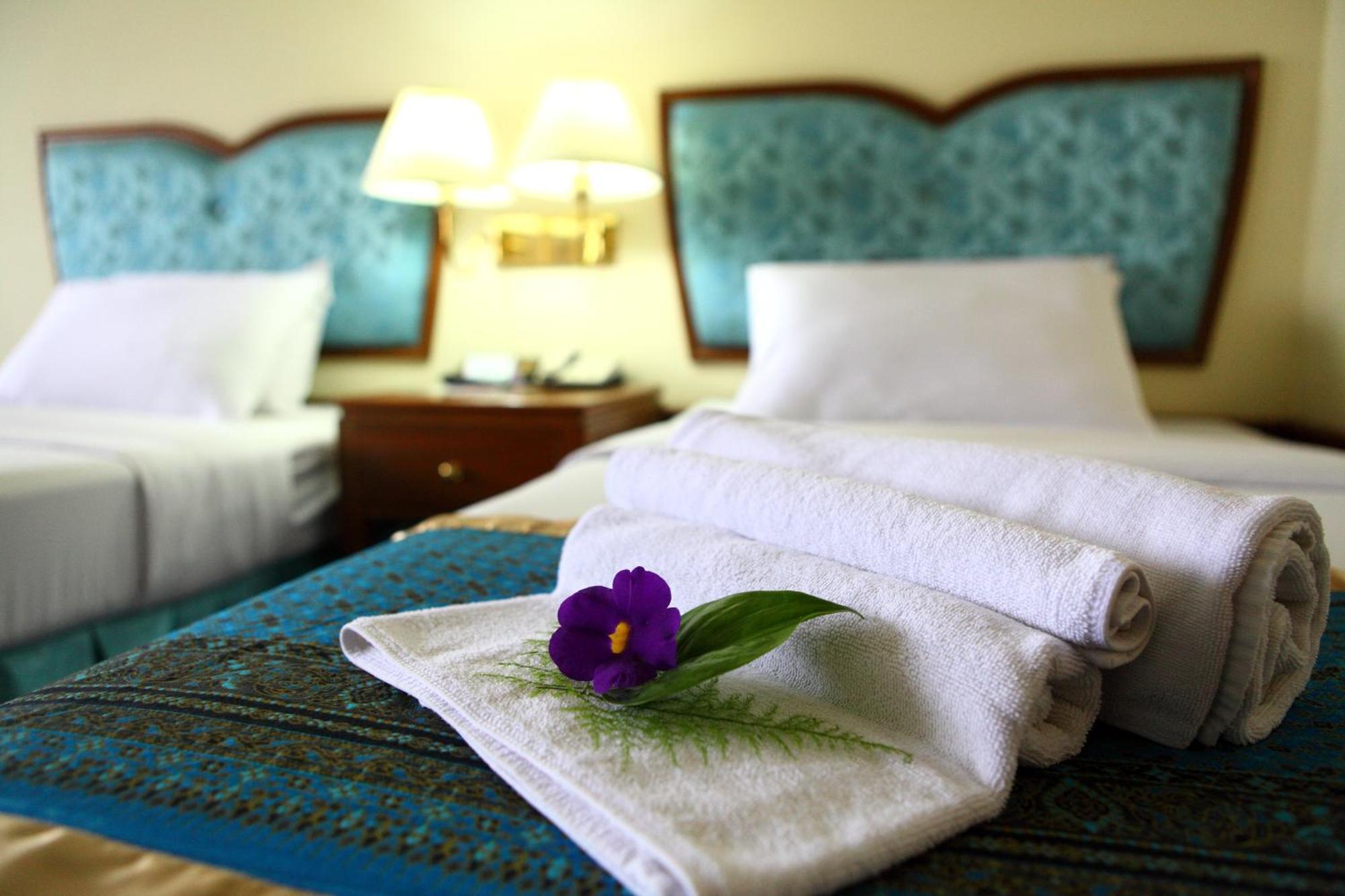 Wattana Park Hotel Trang Room photo