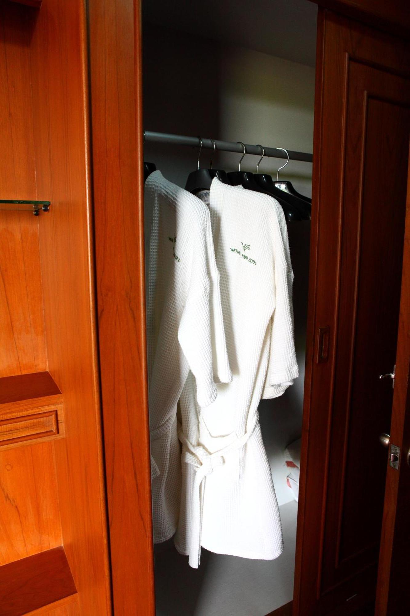 Wattana Park Hotel Trang Room photo